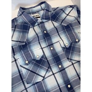 ARIAT Men's M Retro Fit Short Sleeve Pearl Snap Shirt Blue Cowboy Rodeo Ranch